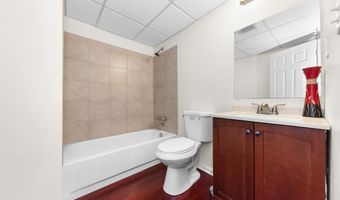 2086 Valleyview Dr, Ann Arbor, MI 48105
