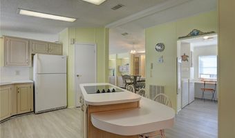 638 Papaya Cir, Barefoot Bay, FL 32976