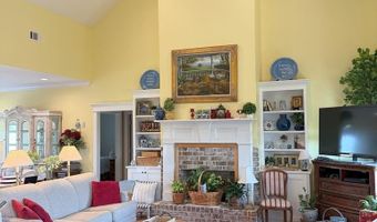 228 Zoarbella Dr, Baxley, GA 31513