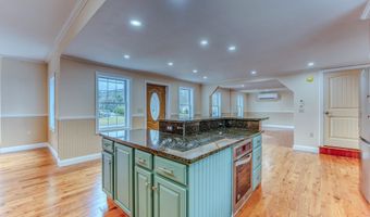 35 Mad River Rd, Campton, NH 03223