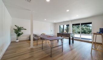 2927 Lawrence Ln, Escondido, CA 92025