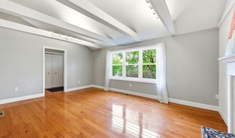 1185 Bay Rd, Amherst, MA 01002