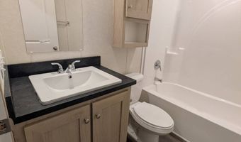 746 N Main 8, Ada, OH 45810