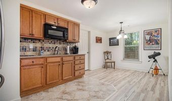 3698 Lakeview Dr, Tucker, GA 30084