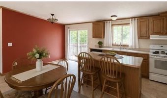 240 N Juneau St, Adams, WI 53910