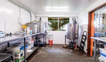 195 WAIKAHE Rd, Hilo, HI 96720