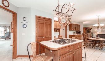 1410 Stowe Rd, Ashtabula, OH 44004