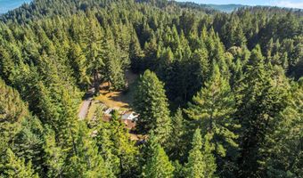 7097 Fickle Hill Rd, Arcata, CA 95521