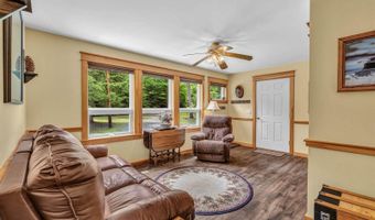 30 Beaver Bog Ln, Abbot, ME 04406