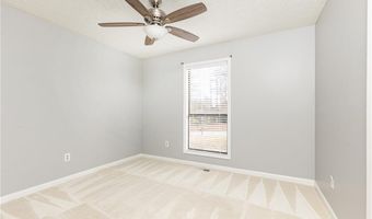 806 Moonlit Ln NW, Acworth, GA 30102