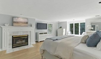 68 Perry Rd, Bedford, NH 03110