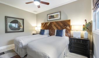 24 Hoolei Cir T-1, Kihei, HI 96753