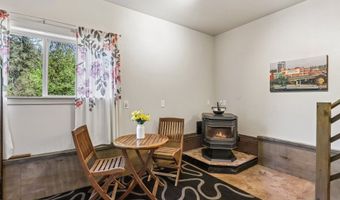 19016 NE COLE WITTER Rd, Battle Ground, WA 98604
