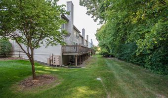 3532 Meadow Grove Trl, Ann Arbor, MI 48108