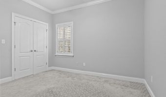 1711 River Pointe Dr, Albany, GA 31707