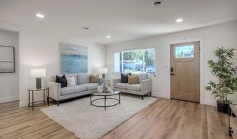 728 Hackberry Pl, Fallbrook, CA 92028