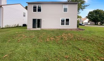 6766 Wimbledon Dr, Zionsville, IN 46077