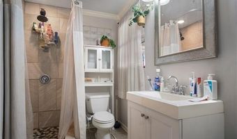 1907 PLANTATION Dr, Alexandria, LA 71303