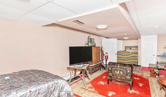 15 MAPLE Ave, Boonsboro, MD 21713