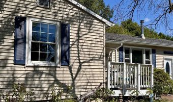 112 S Crest Dr, Burlington, VT 05401
