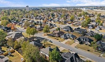 507 College Pl, Bentonville, AR 72712