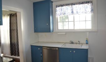 144 W Main St, Albion, IL 62806