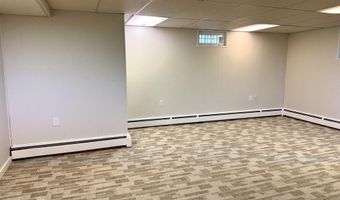 281 Clyde Rd, Bangor, ME 04401