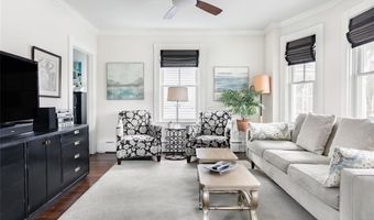 16 Carroll Ave, Newport, RI 02840