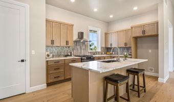 65299 85th St, Bend, OR 97703