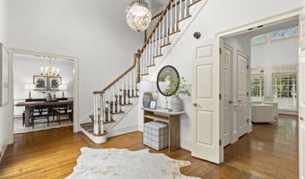 3835 Spalding Blf, Peachtree Corners, GA 30092