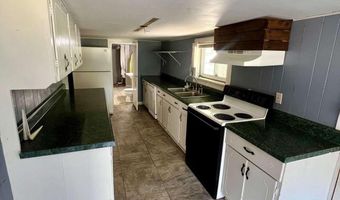 3067 Sr 18, West Point, GA 31833