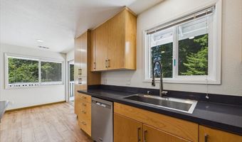 719 Patrick Ct, Arcata, CA 95521