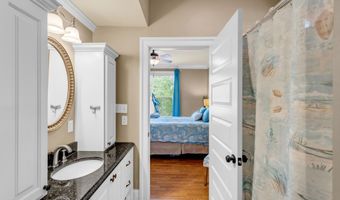 118 Edith Dr, Bay St. Louis, MS 39520