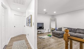 14 S Fairview St, Johnston, RI 02919