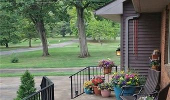 3050 Gaineswood Ave, Baxter Springs, KS 66713