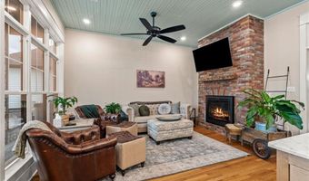 8128 Belmont Dr, Alma, AR 72921