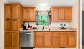 1540 N 600 Rd, Baldwin City, KS 66006