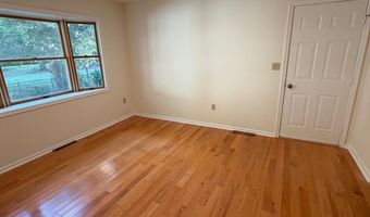 1324 WALNUT SHADE Rd, Dover, DE 19901