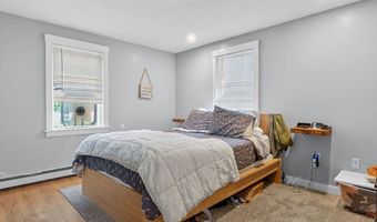 135 Russett Rd 1, Boston, MA 02132