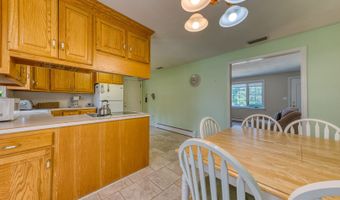 70 Dogwood Ln, Bristol, CT 06010