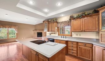 6040 Eden Dr, Aurora, IN 47001