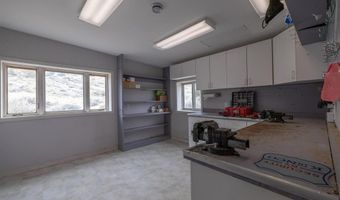 267 Tolman Rd, Clark, WY 82435