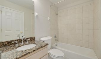616 YARDARM Dr 8, Apollo Beach, FL 33572