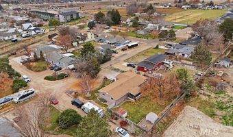 621 E Easy St, Caldwell, ID 83605