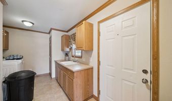 813 Cherokee Dr, Afton, OK 74331