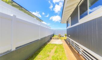 1052 Maiha Cir, Pearl City, HI 96782