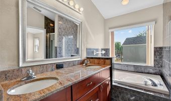 148 LOOKOUT Dr, Apollo Beach, FL 33572