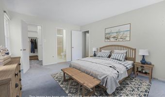 5112 BRADFIELD Dr, Annandale, VA 22003