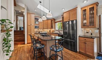 562 Blackhawk Rd, Boulder, CO 80303