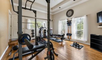 10863 La Vernia, Adkins, TX 78101